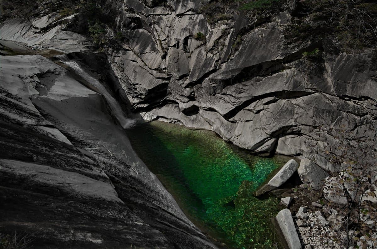 law 44 diamond mountains peaks.jpg