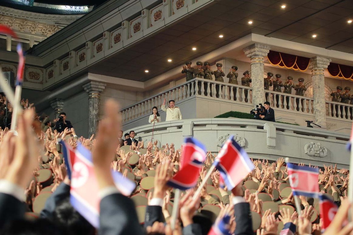imgi 4 parade90.jpg